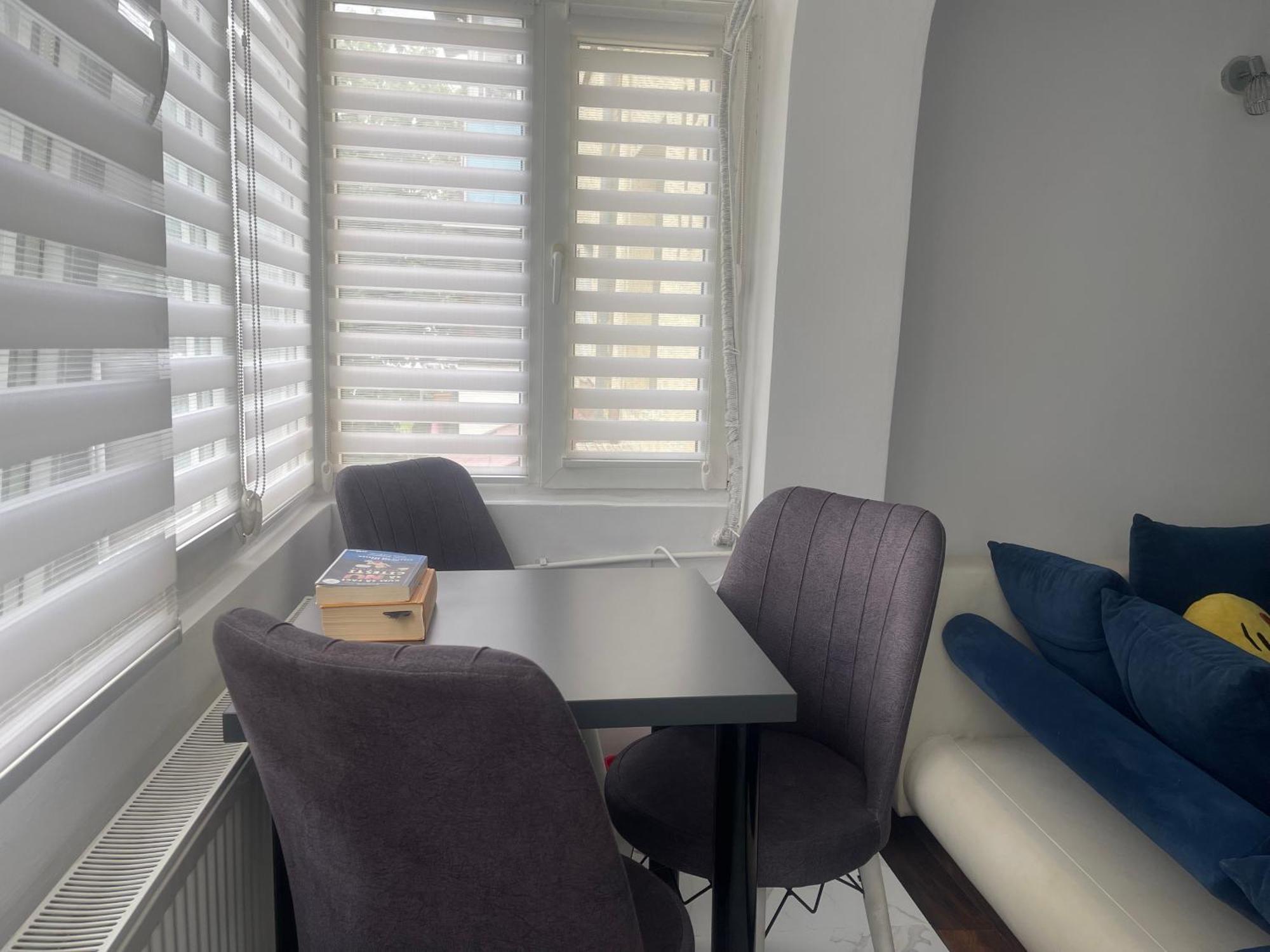 Râmnicu Vâlcea Carlitos Apt מראה חיצוני תמונה